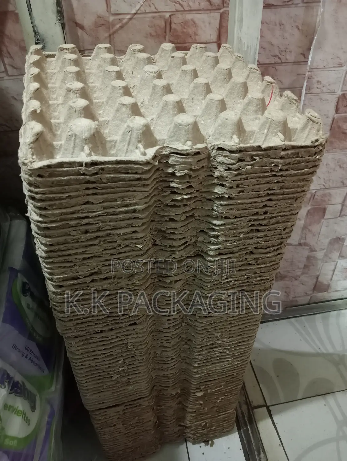 Carbon Made Egg Trays