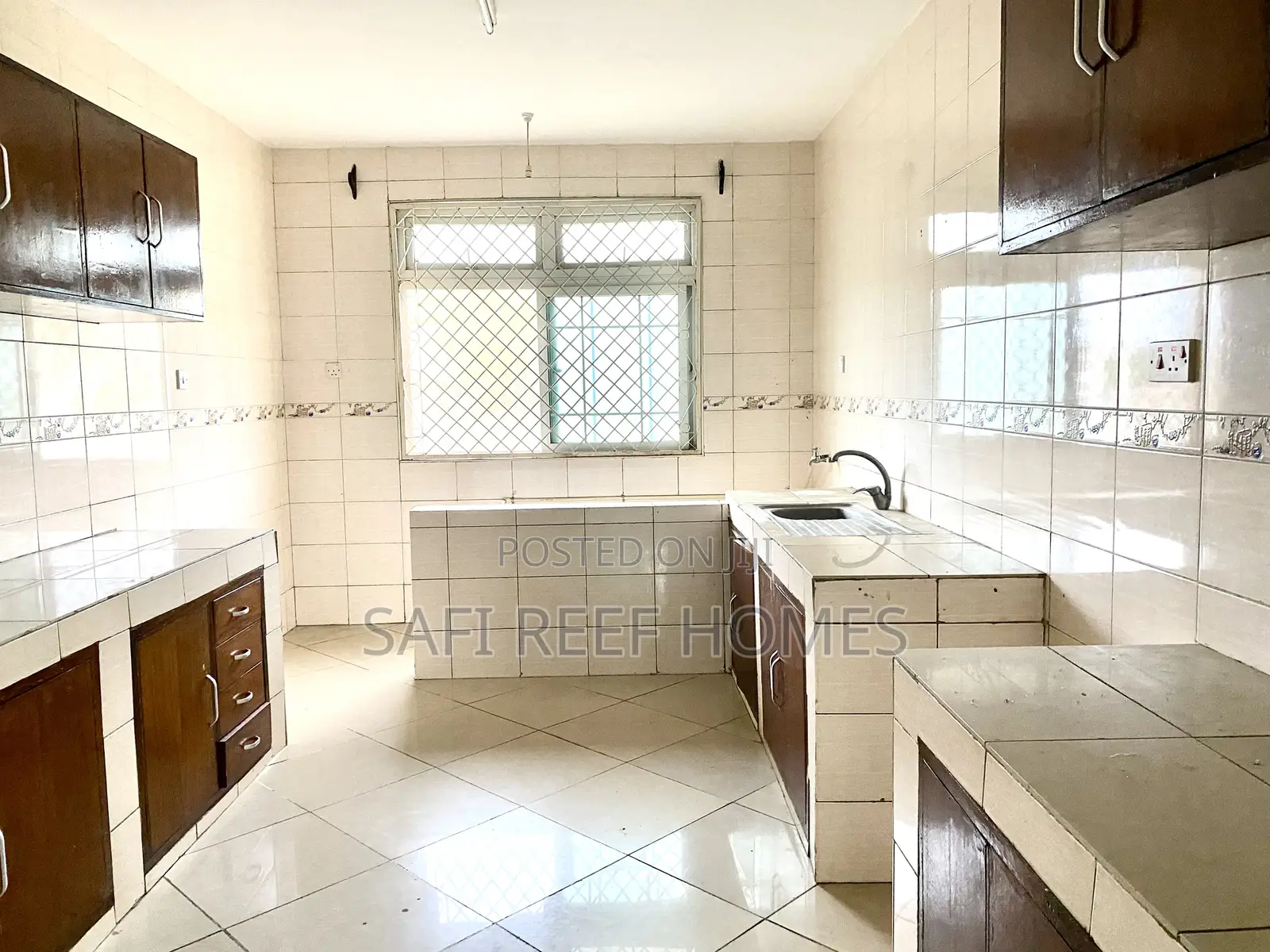 3bdrm Apartment in Nyali for rent