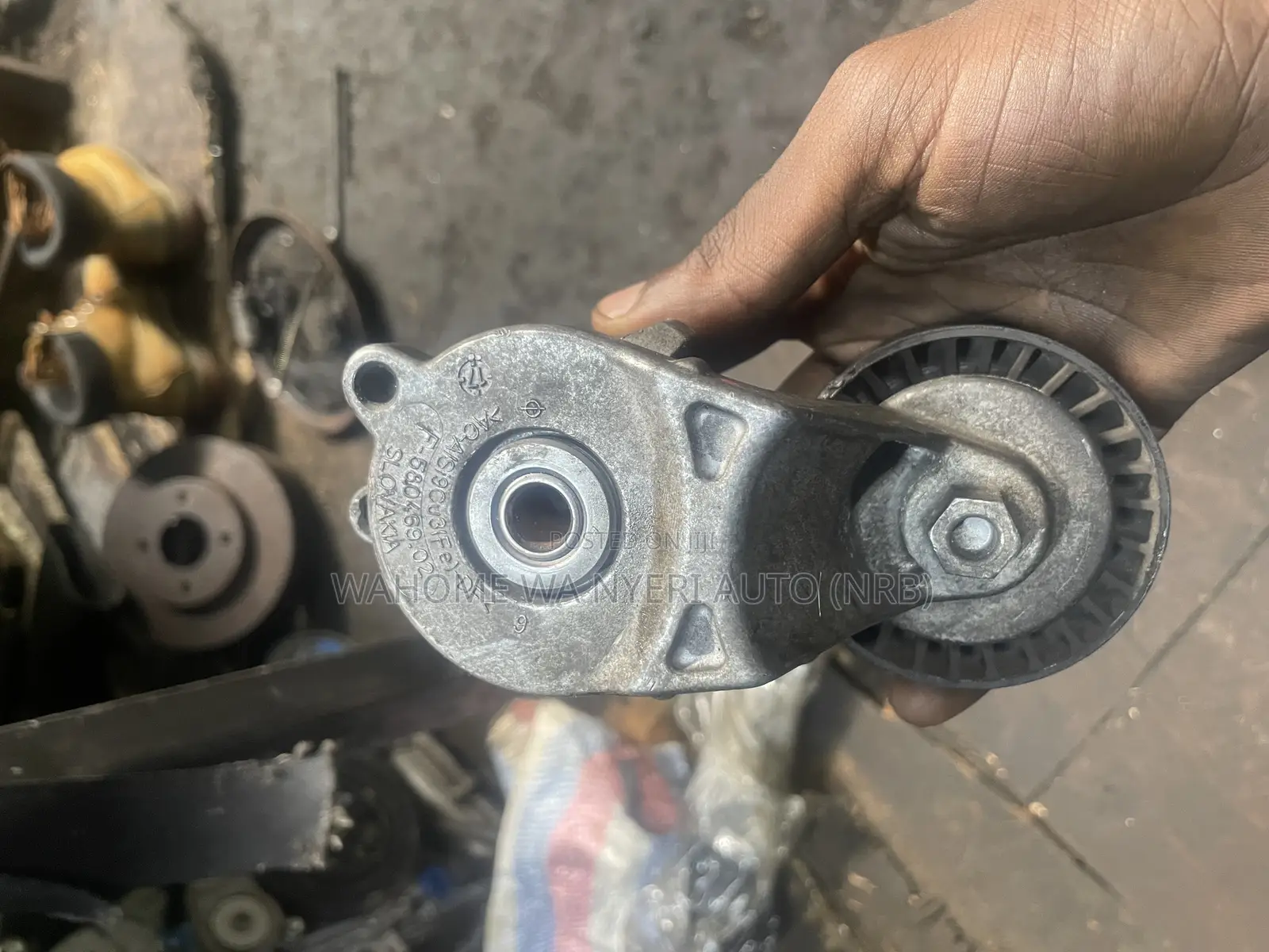 Tensioner 1kr Vitz