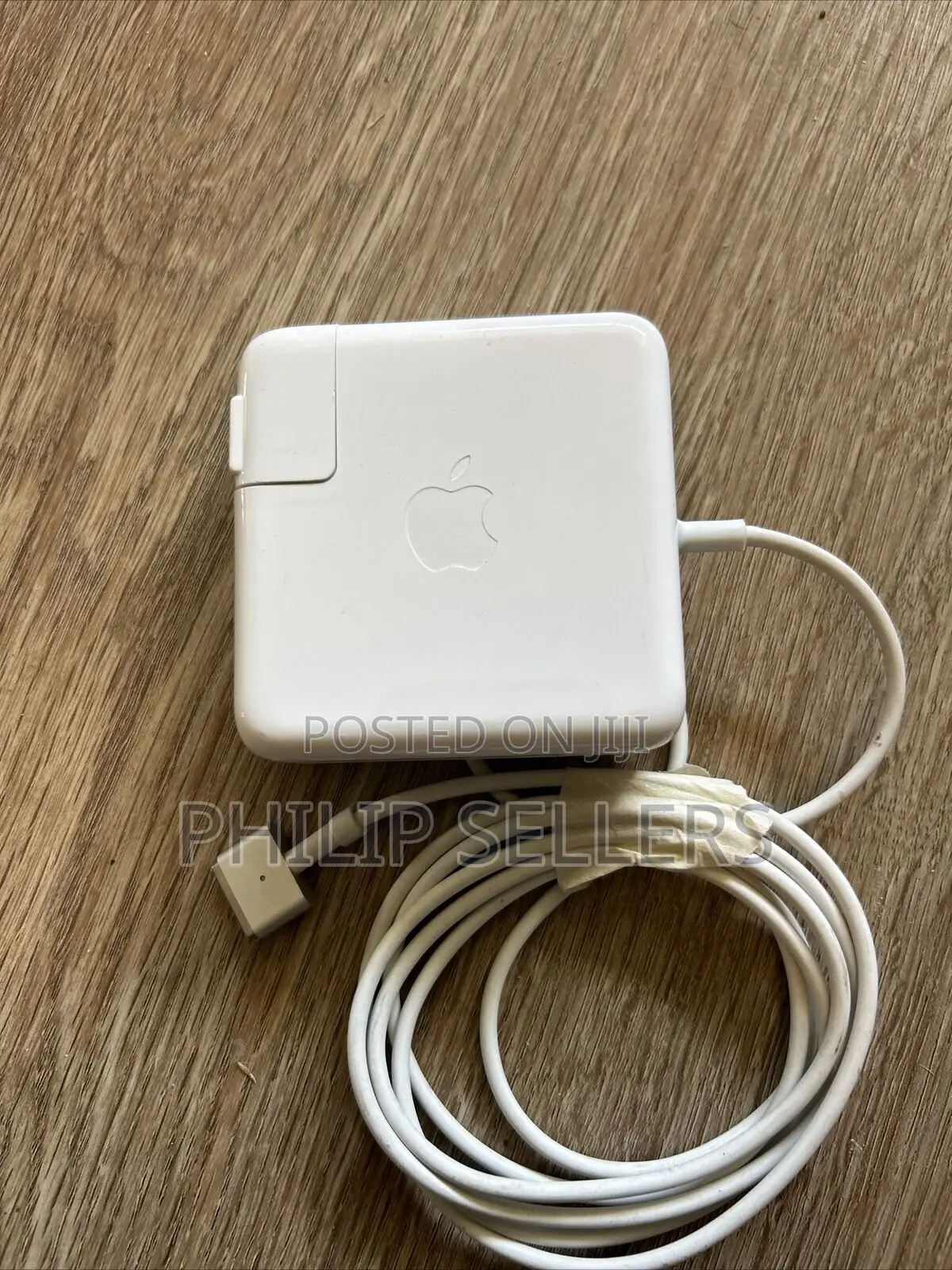 Apple Magsafe 2 60W Power Adapter - White (A1435)