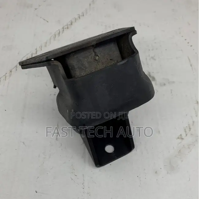 Engine Mount Mitsubishi Pajero Shogun