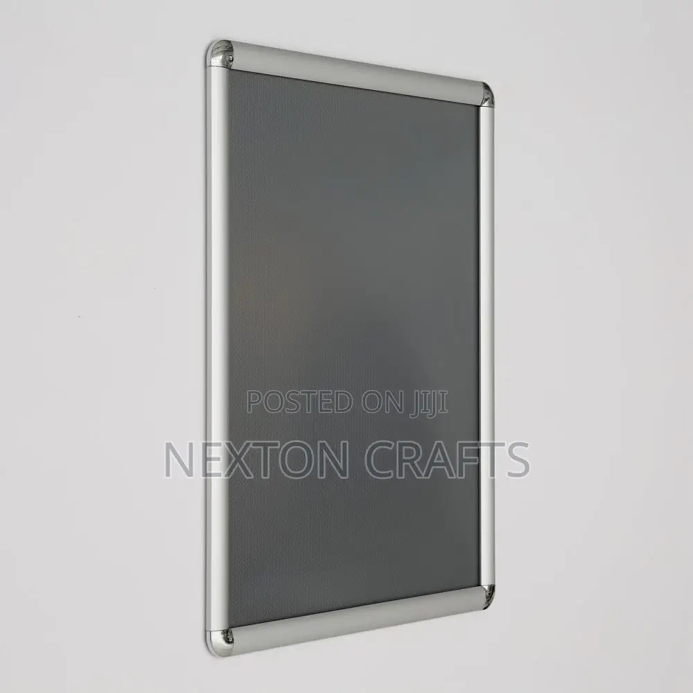 Snap Frame Poster Wall Holder