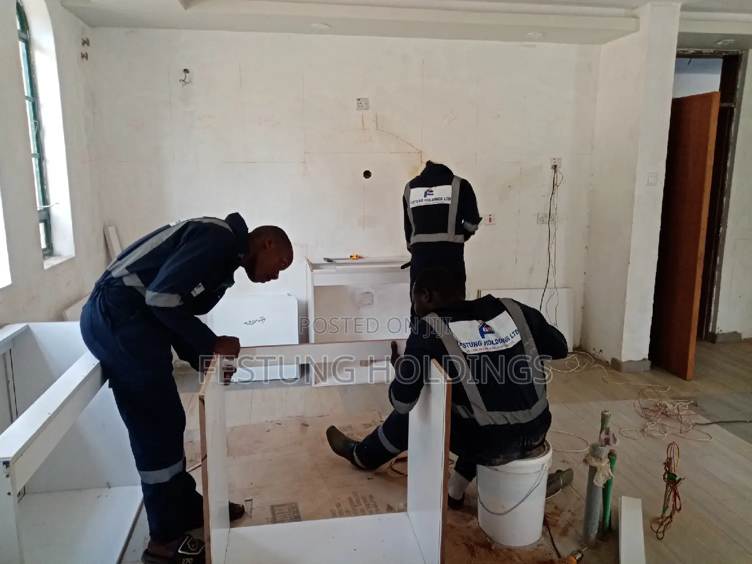Kitchen Cabinets and Interior Design Services