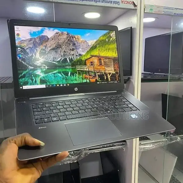 Laptop HP ZBook Studio G3 16GB Intel Core I7 SSD 512GB