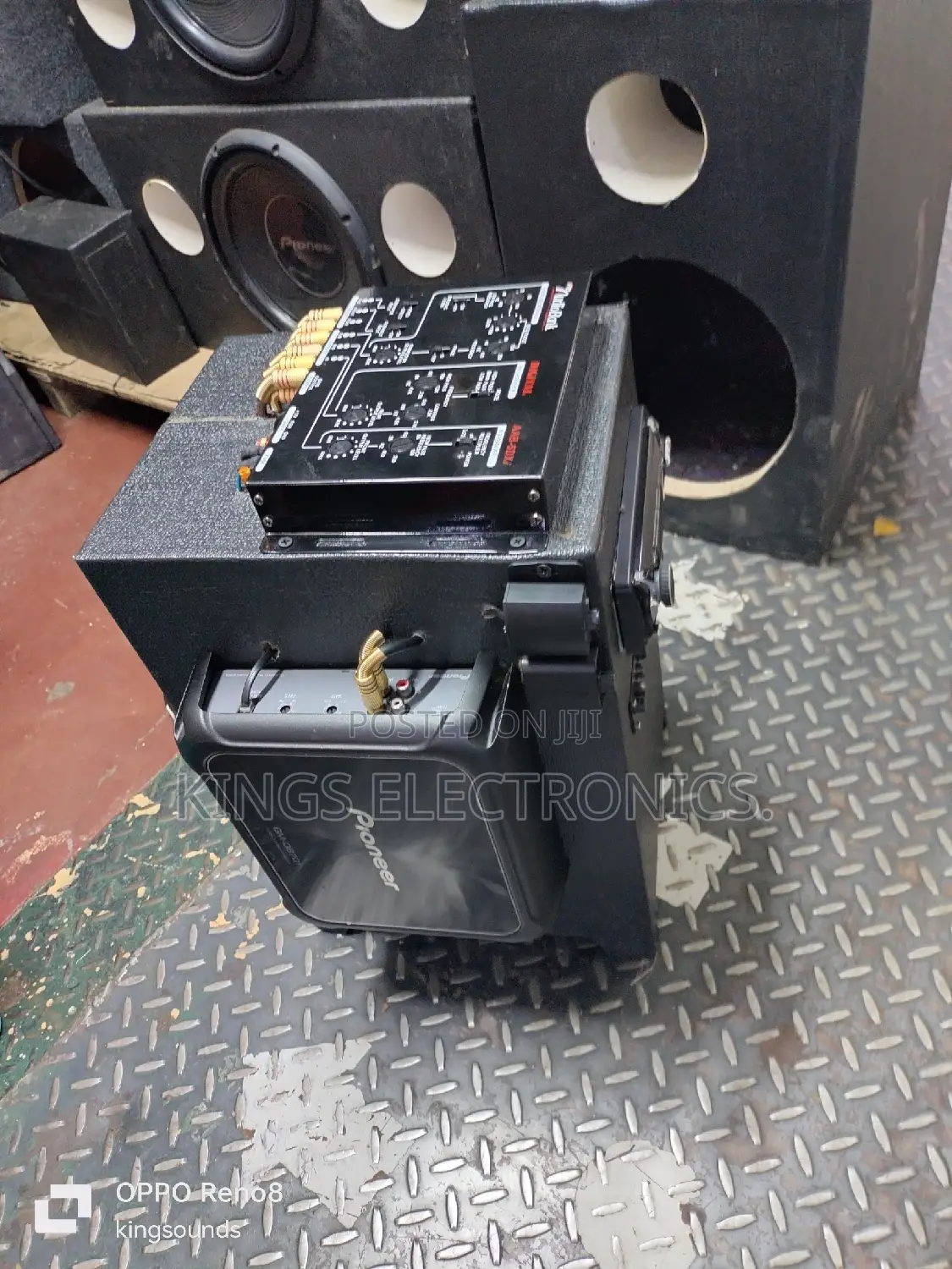 Pioneer Mono Head Unit With Audiobank Cross Over