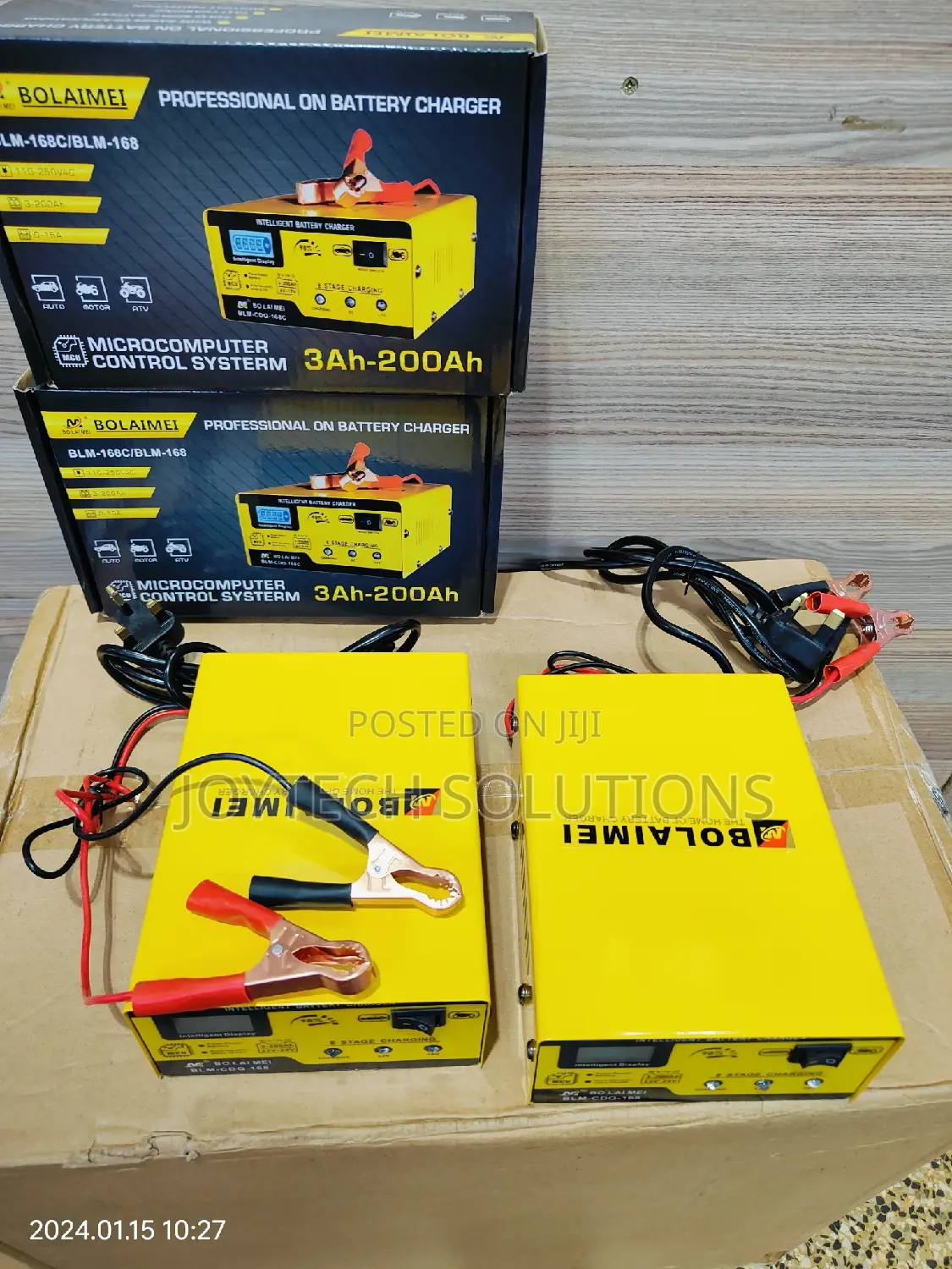 Battery Charger Machine 12/ 24 Auto Select