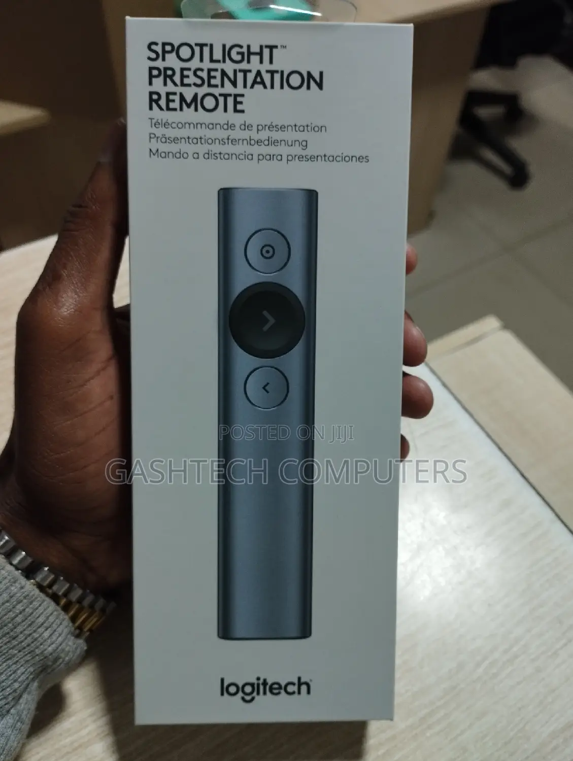 Presenter!! Logitech Wireless// Presenter Spotlight
