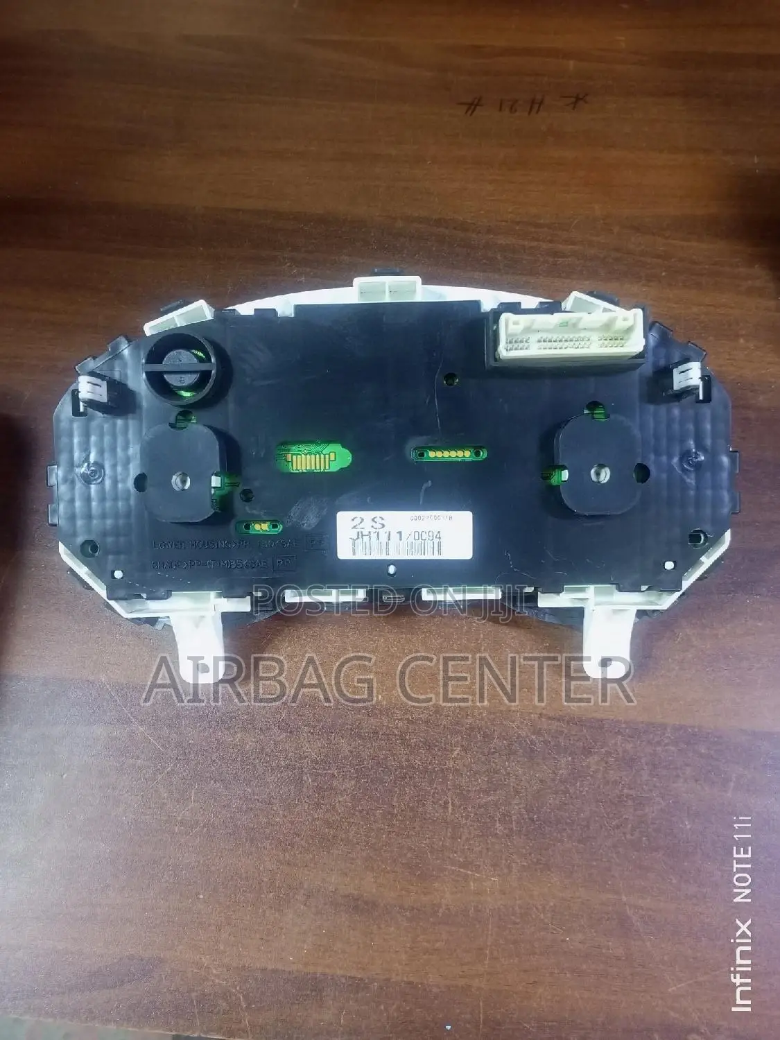 Extrail Nt 31 Clock