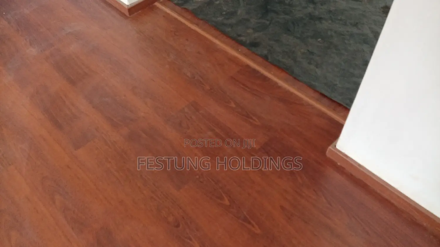 Laminate Floor