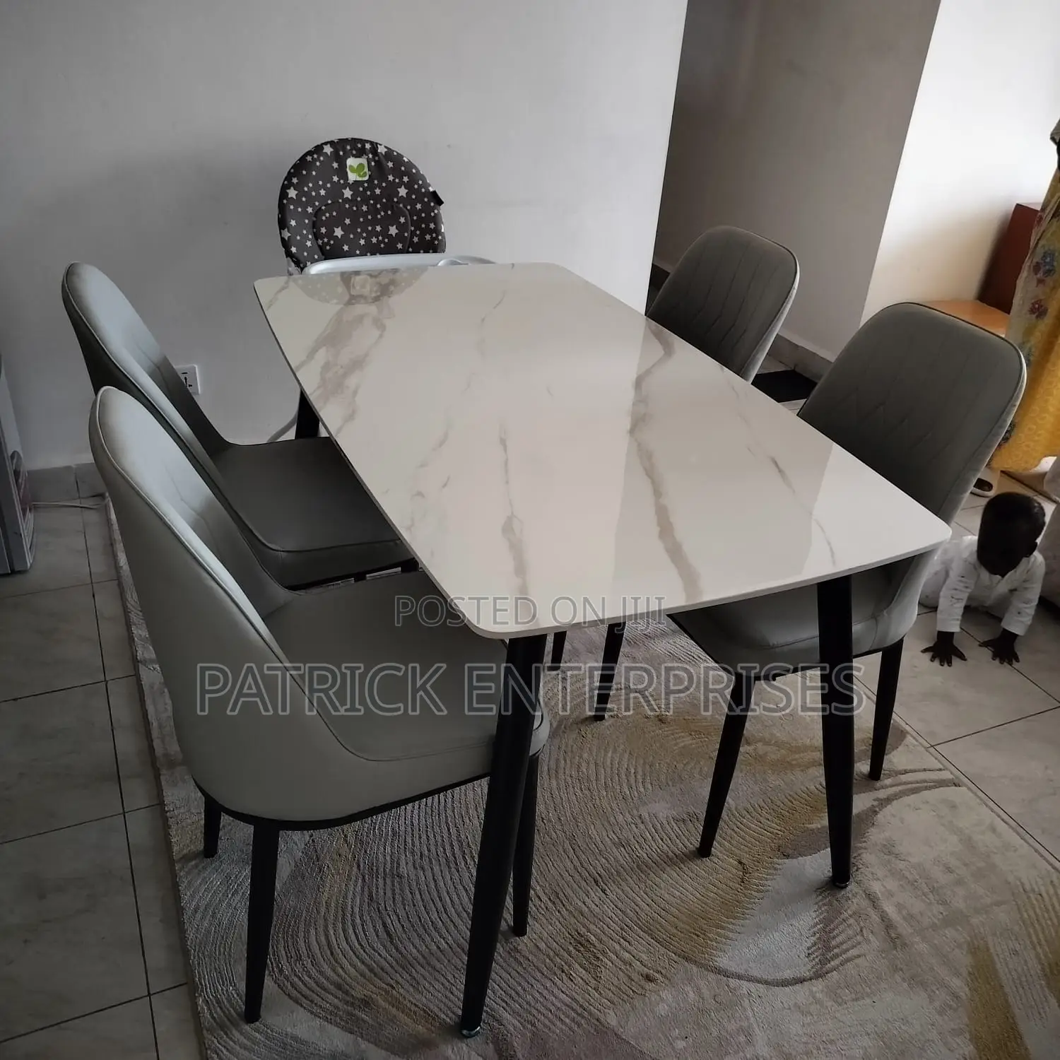 Imported Morden Marble Dinning Table 4 Seater