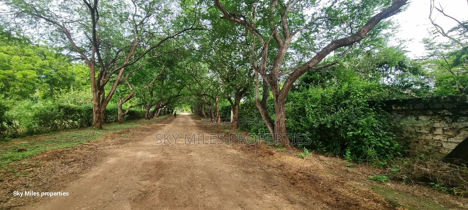 Bofa Kilifi, a Parcel of 6 Acres for Sale