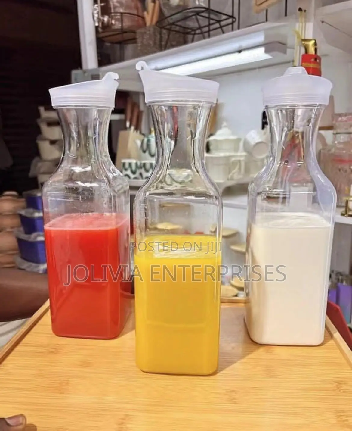 Clear Pitcher Jug Juice/Water Bottle
Capacity:1500ml