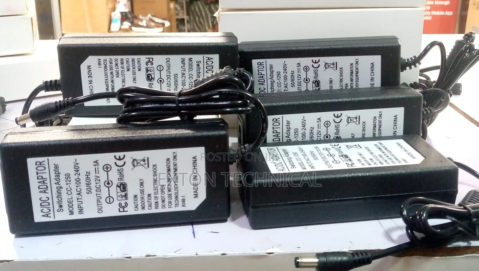DC Power Adapter 12v 5a AC100 -240v