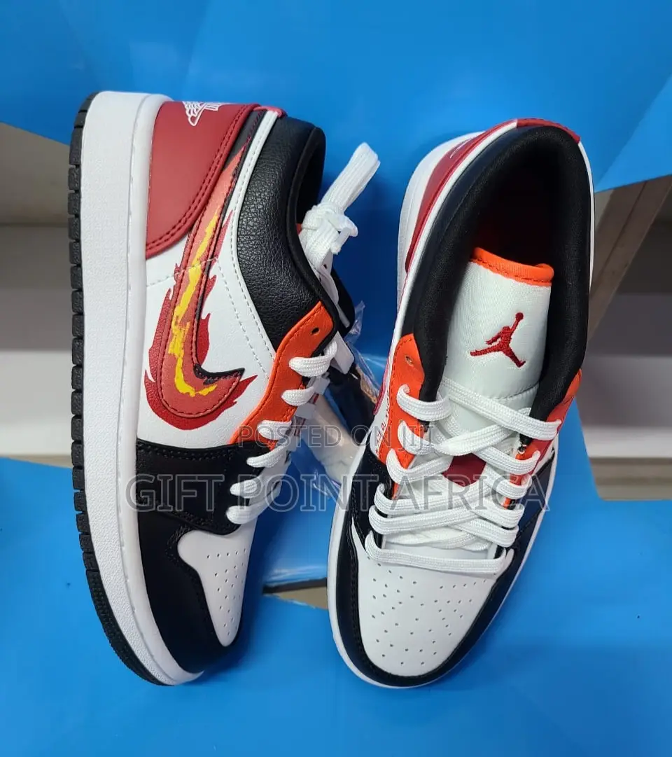 Air Jordan 1 Sneakers