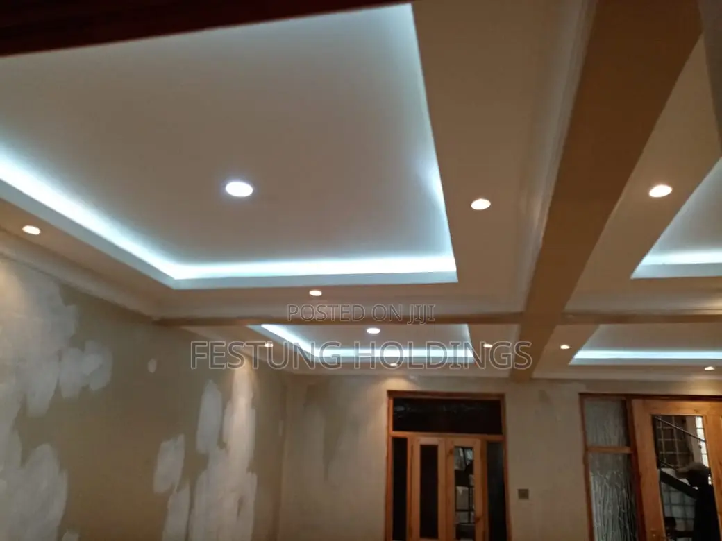 Gypsum Ceiling Lit With Snake Light