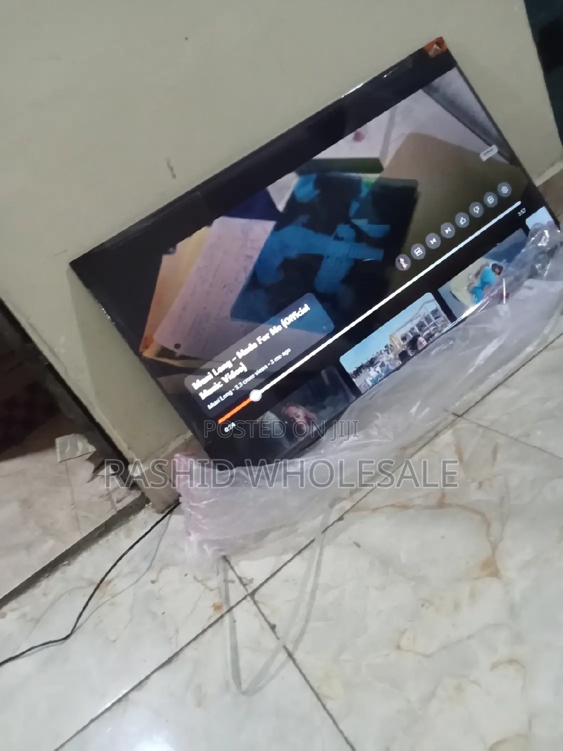 New Stock V43 Inches. Vitron 43inch Smart Tv.