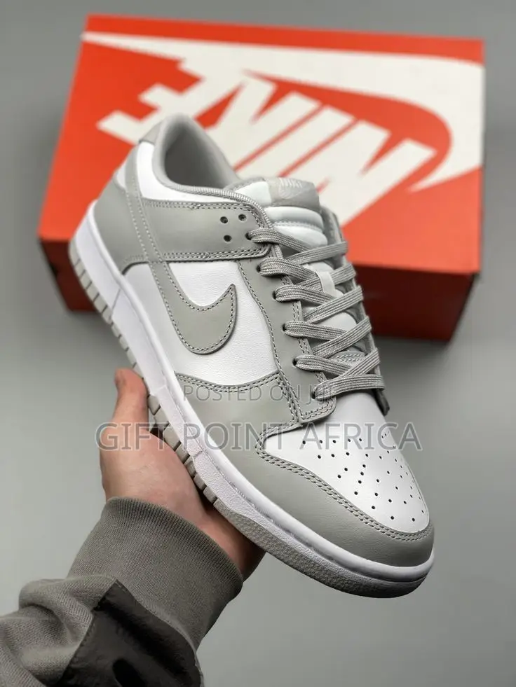 Nike SB Low Cut Unisex Sneakers