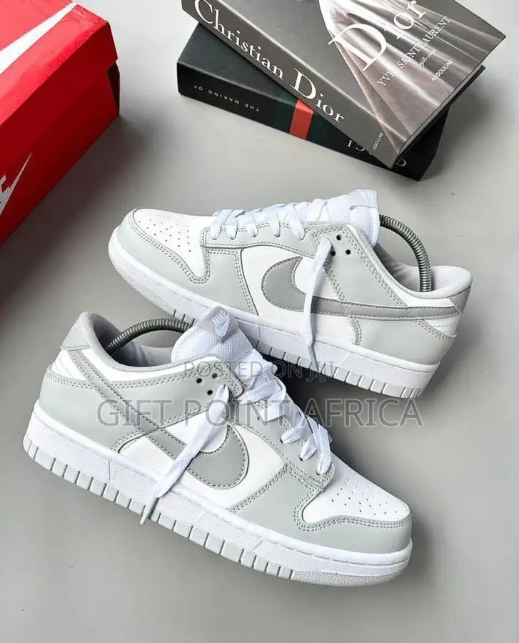 Nike SB Low Cut Unisex Sneakers