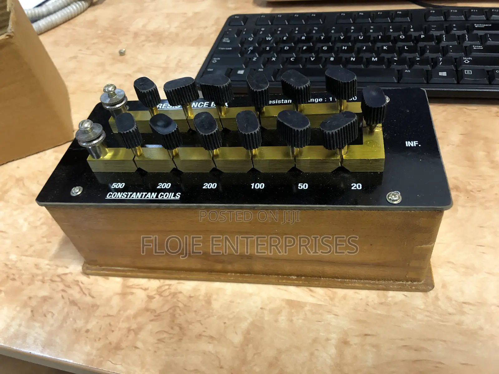 Resistance Box 500 Ohms