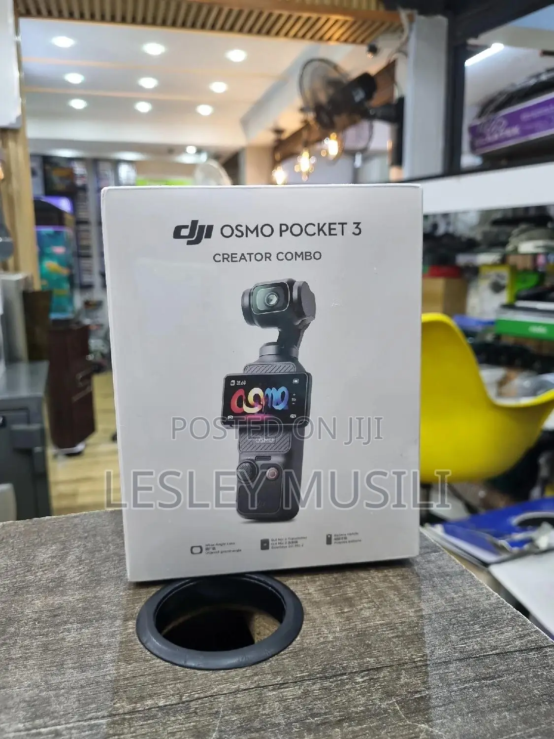 Dji Osmo Pocket 3 Creator Combo, Vlogging Camera With