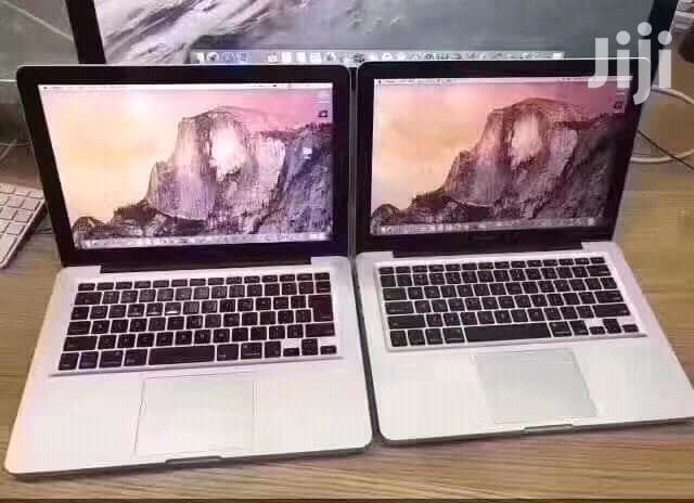Laptop Apple MacBook Pro 4GB Intel Core i5 HDD 500GB