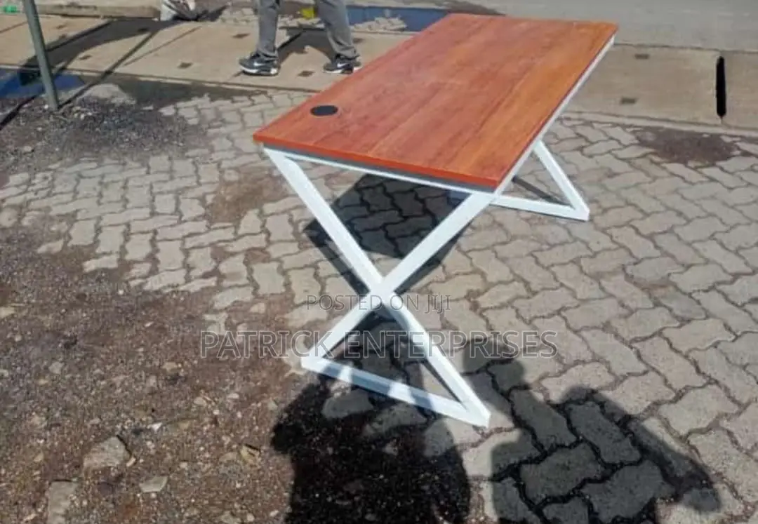 Morden Metallic Study Desk 1.2 MTRS