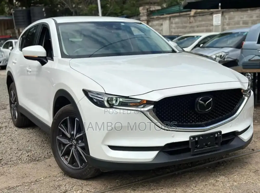 Mazda CX-5 Grand Touring FWD 2017 White