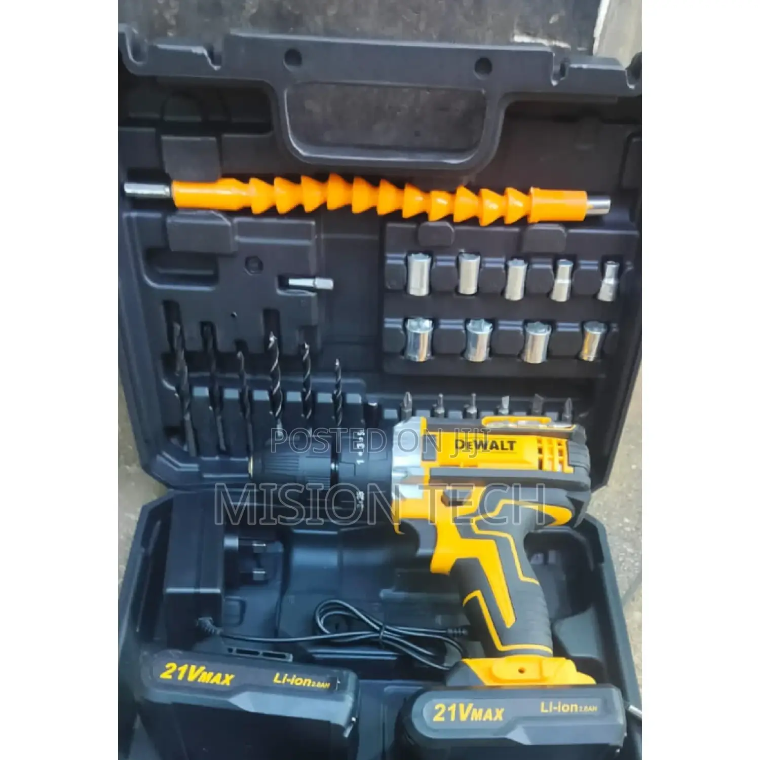 21 Volts Dewalt Cordless Drill Set Dewalt