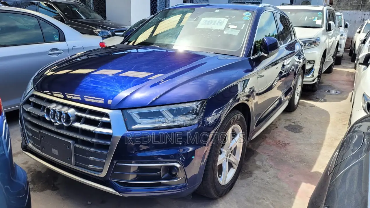 Audi Q5 2.0T Premium AWD quattro 2018 Blue