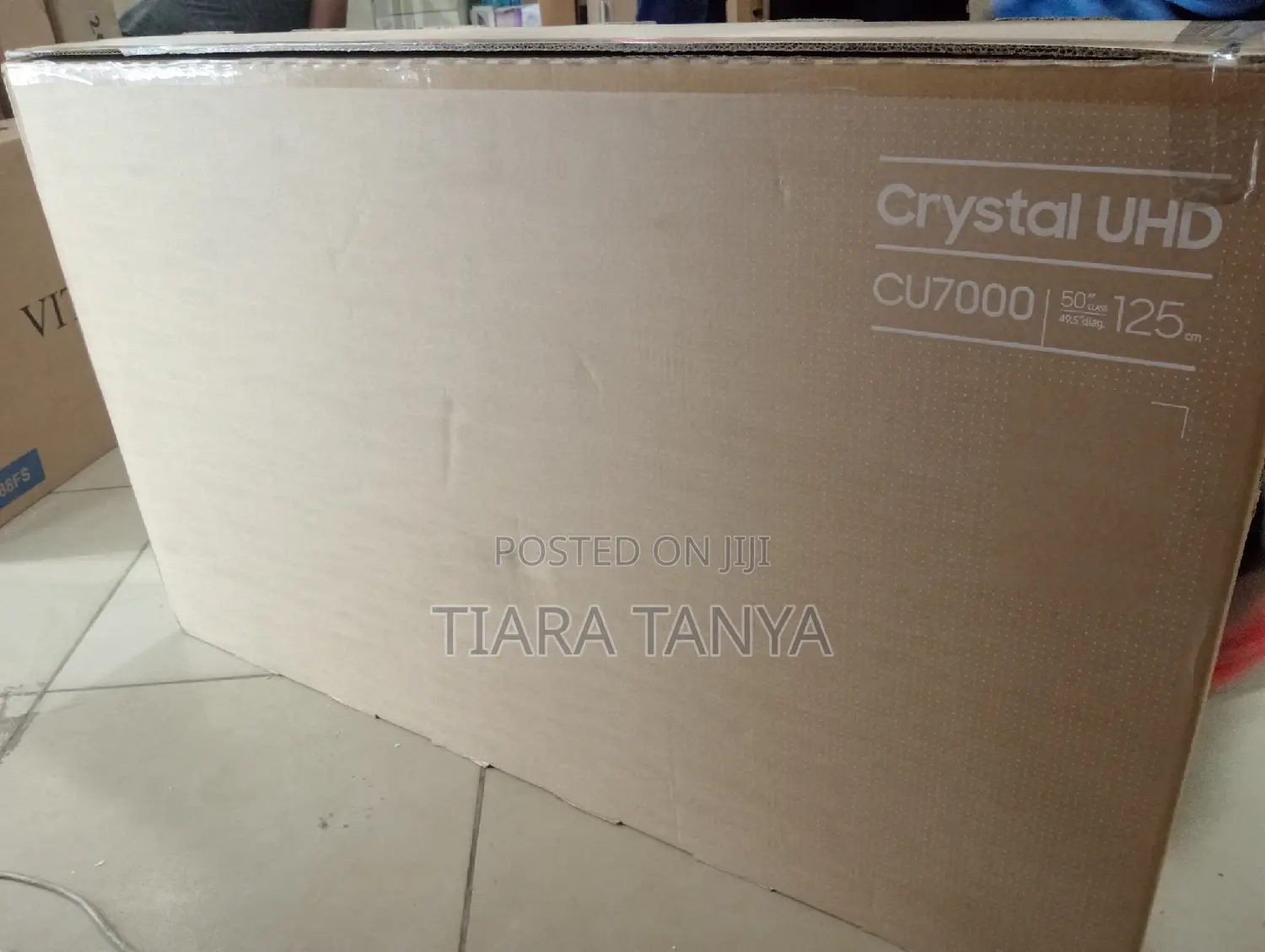 Samsung 50′′ UA50CU7000 Smart Crystal UHD Smart Tv