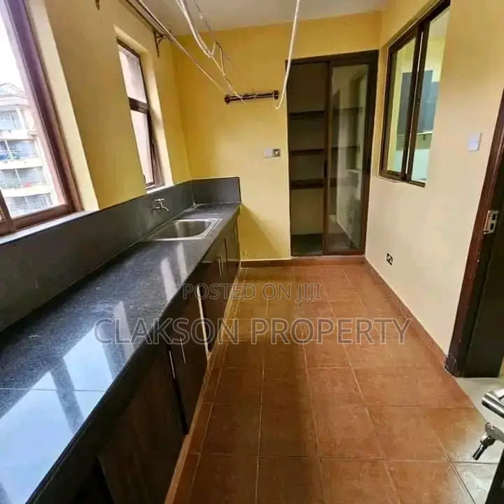 3bdrm Apartment in Kilimani for rent