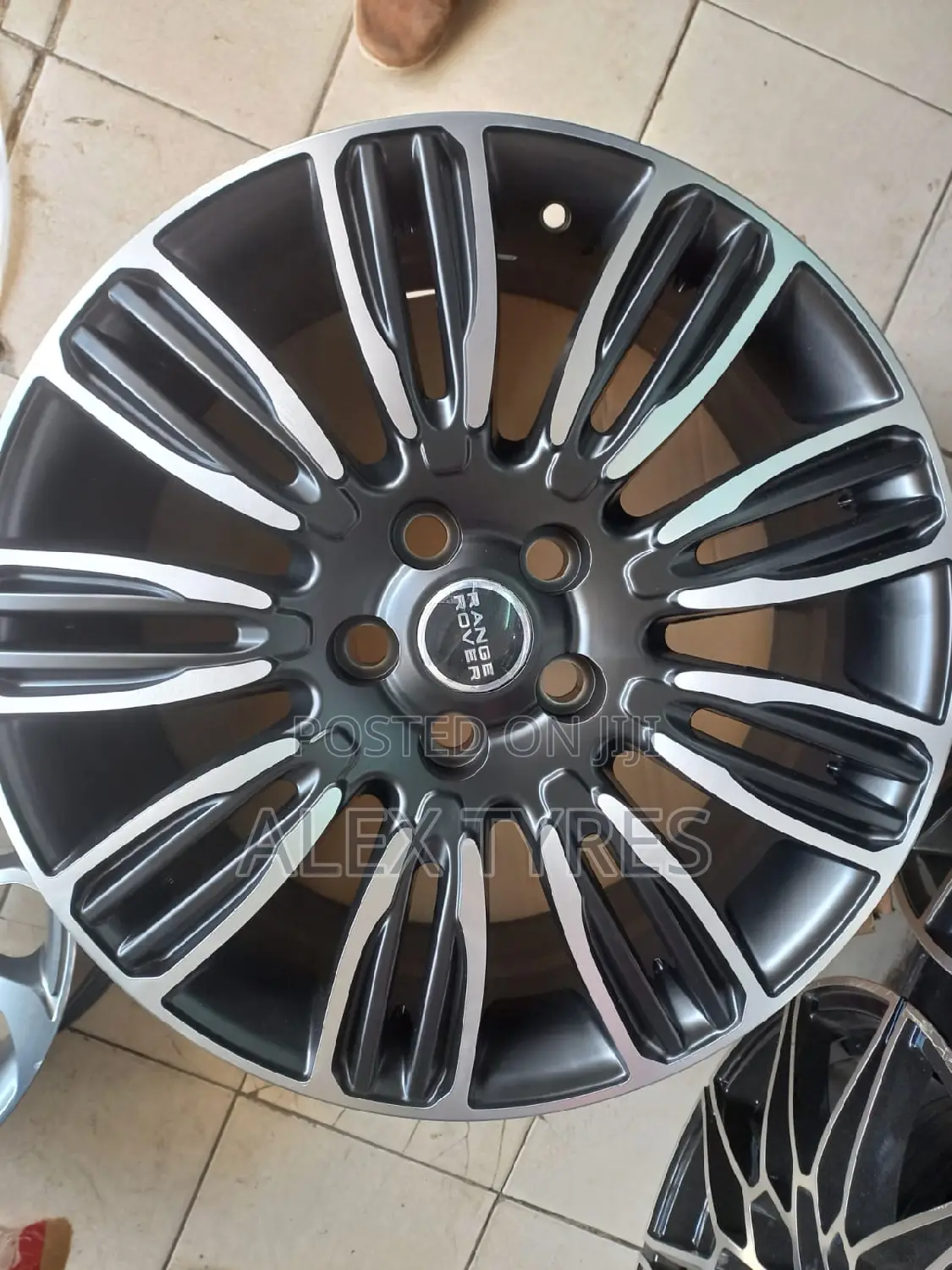 Size 20 Inches Range Rover Discovery Sport Rims Set