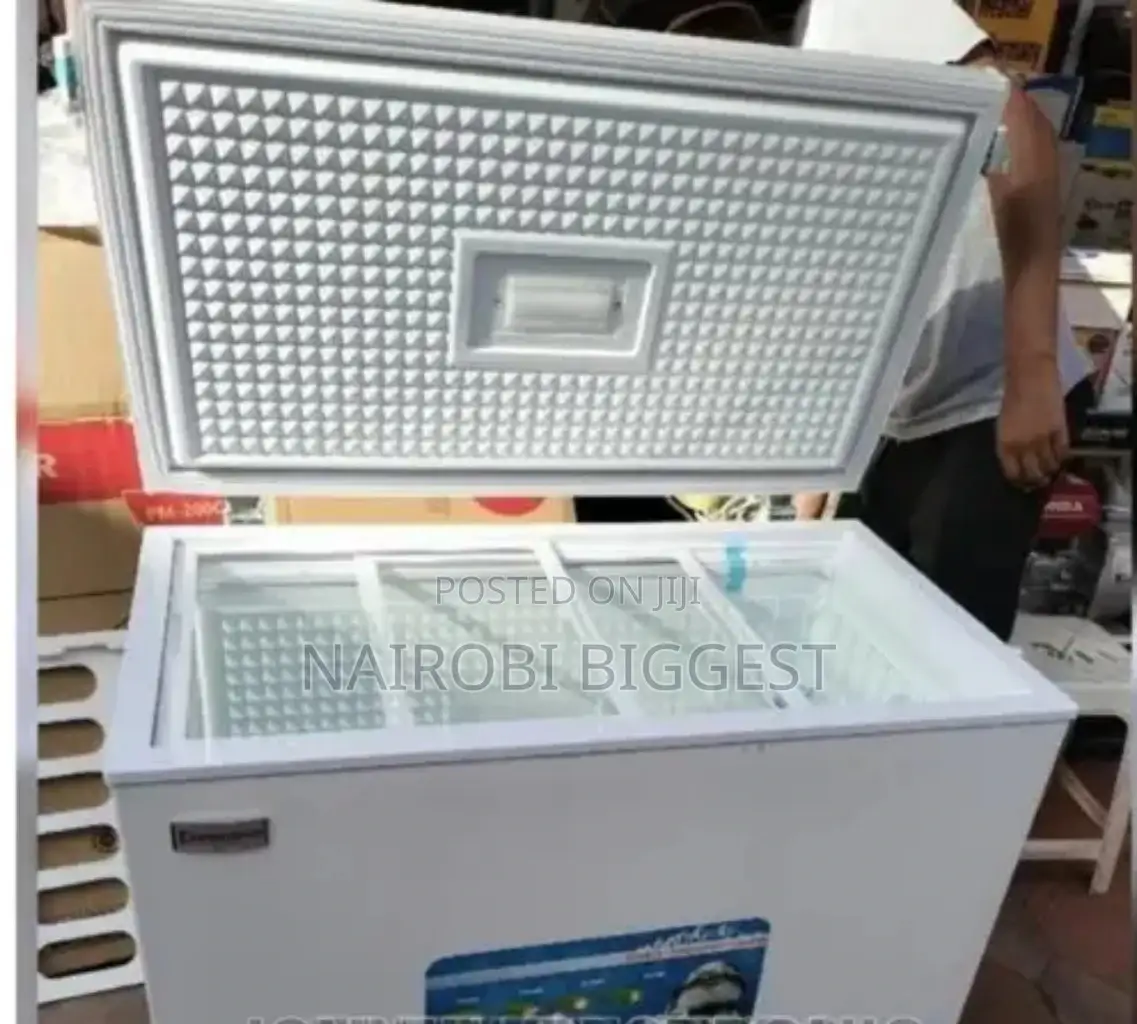 Premier 200 Litres Deep Freezer