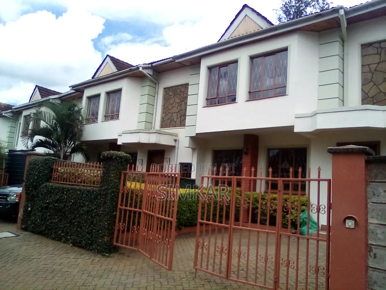 4bdrm Townhouse/Terrace in Muthangari for sale