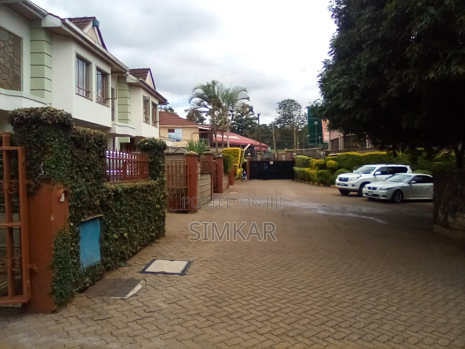4bdrm Townhouse/Terrace in Muthangari for sale