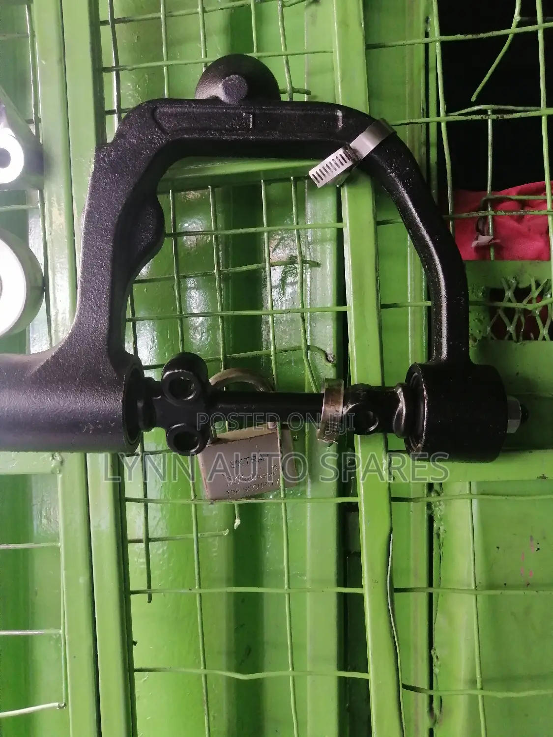 Brand New Control Arm Nissan Caravan Zd30