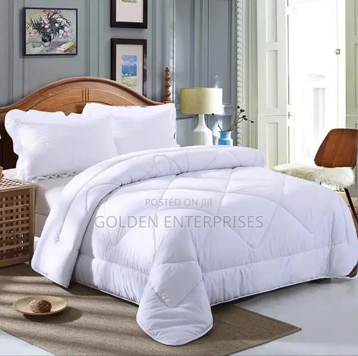 White Binded Duvet Set,1 Duvet, 1bedsheet, 2pillowcases 6*7