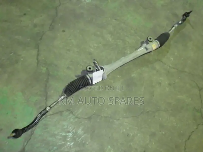 Toyota Ractis Steering Rack.