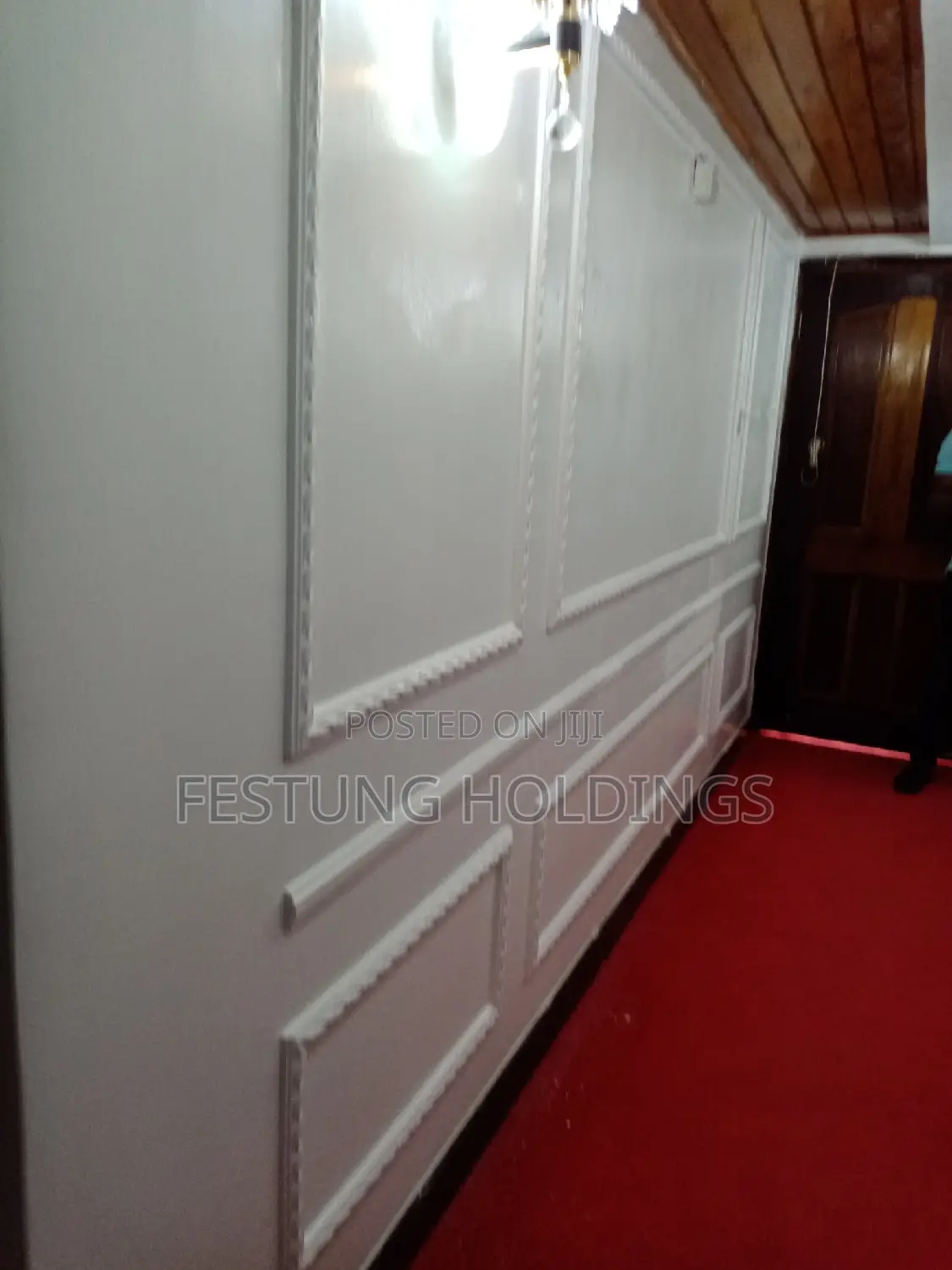 Hallway Wainscoting Fitting