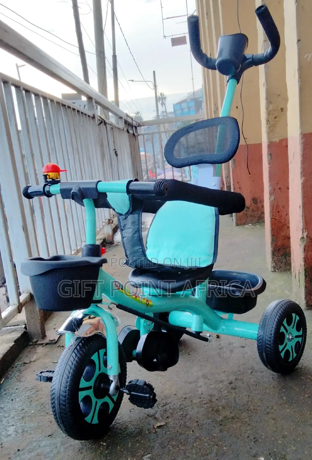 Push Handle Kids Three Wheels Triacycle