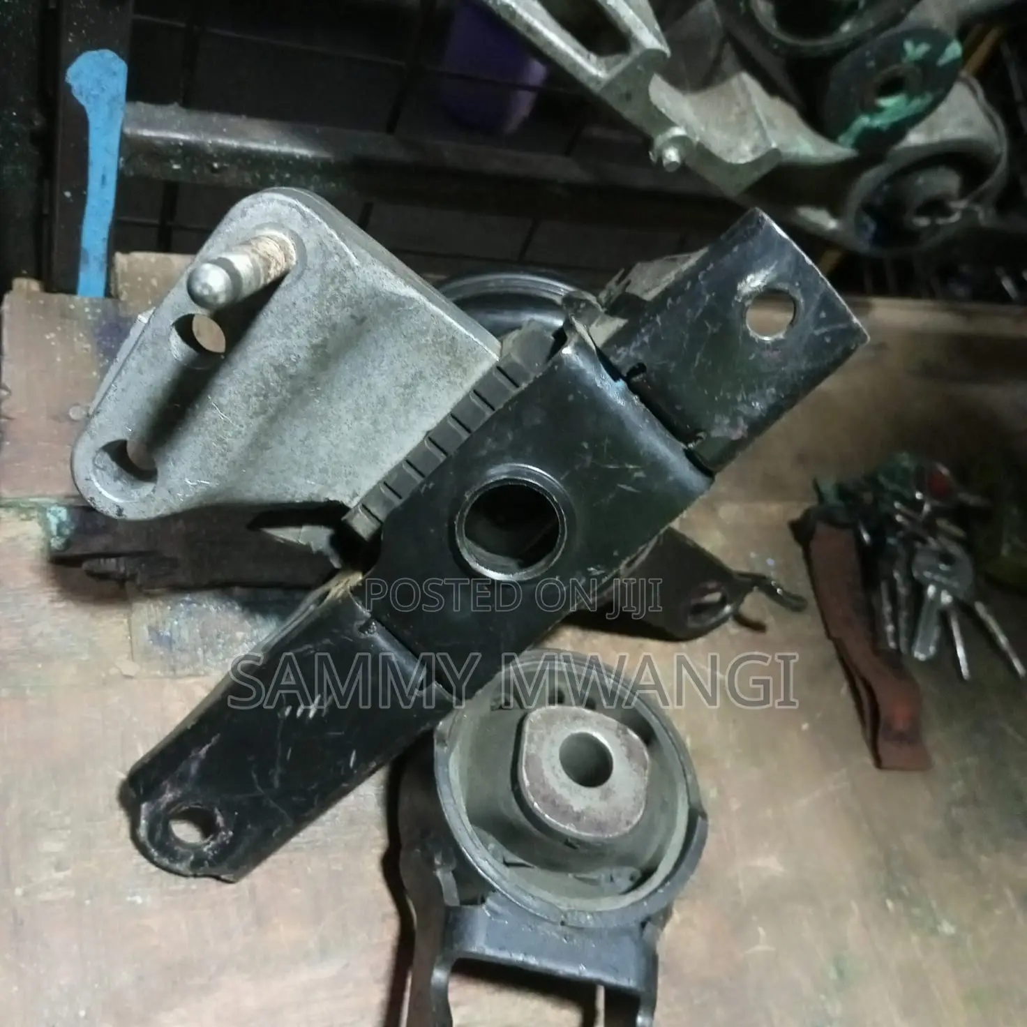 Toyota Belta Engine Mount