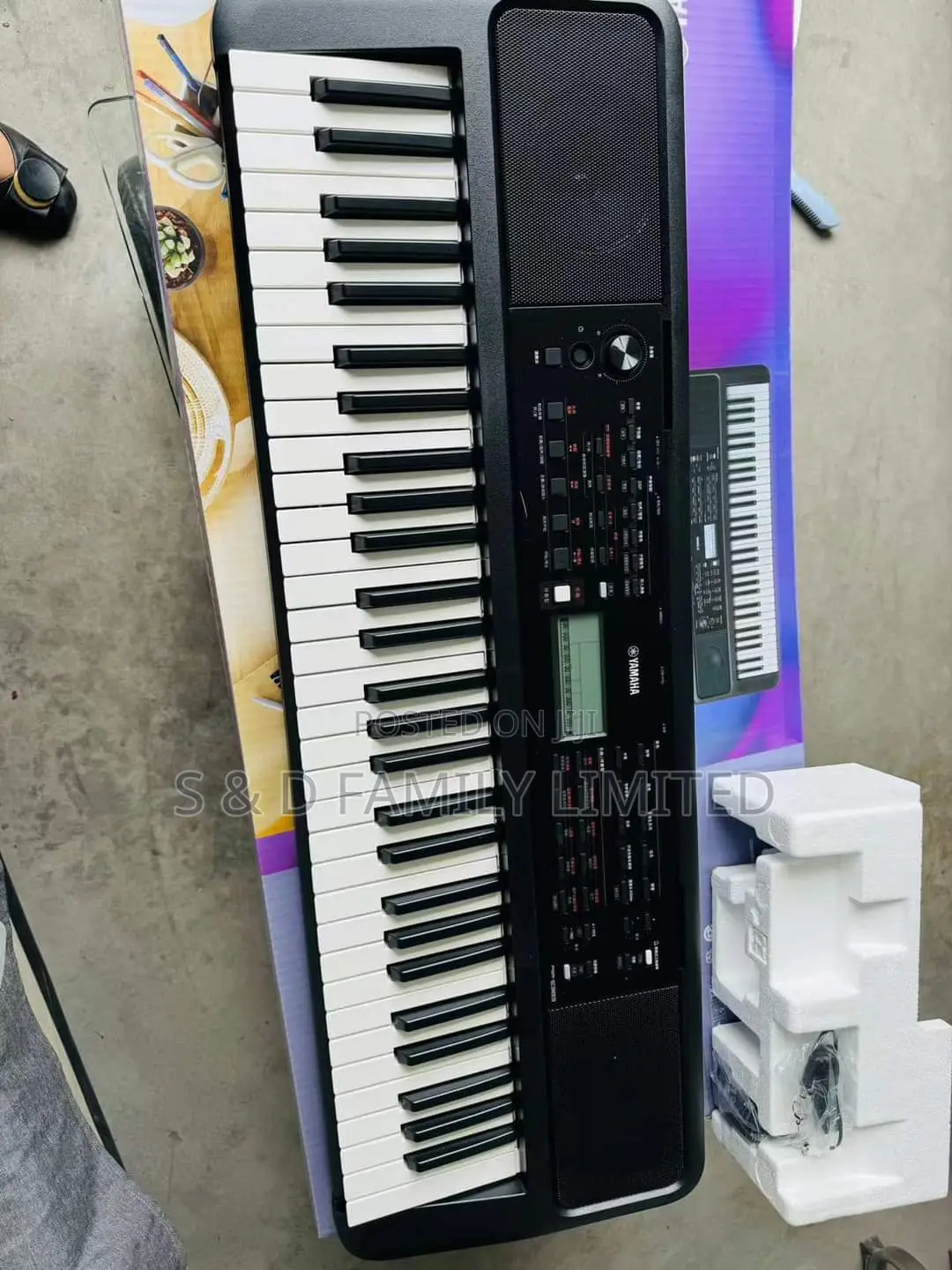 Yamaha PSR E383 Keyboard