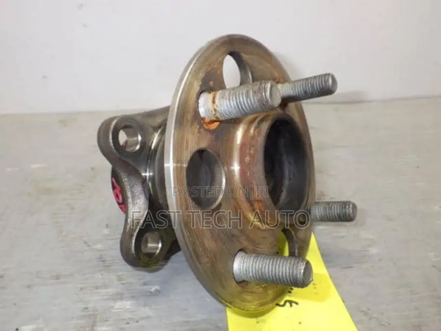 Toyota Fielder Old Model Rear Wheel Hub
