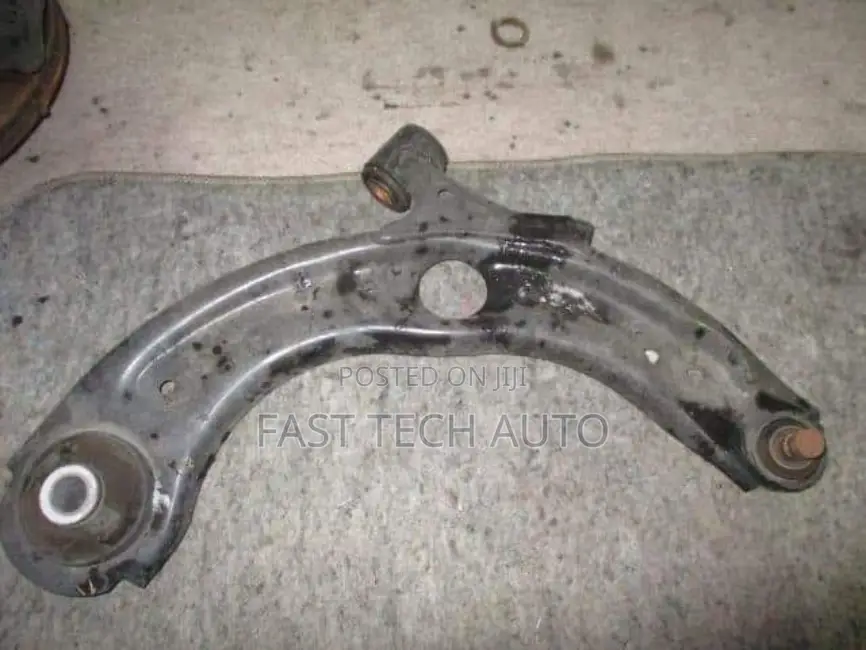 Mazda Demio Arms 2015