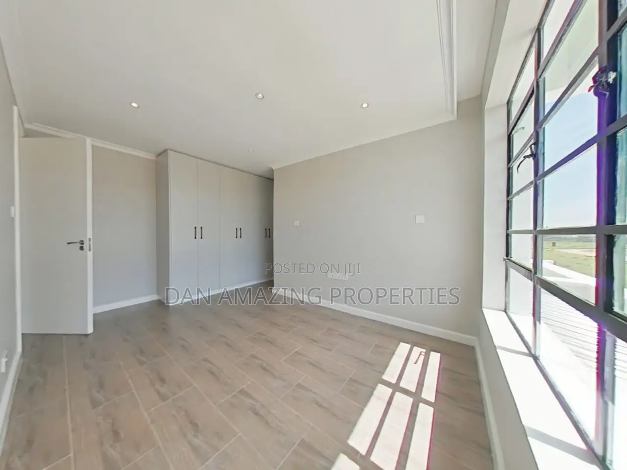 4bdrm Townhouse/Terrace in Muigal Rooftop, Kitengela for sale