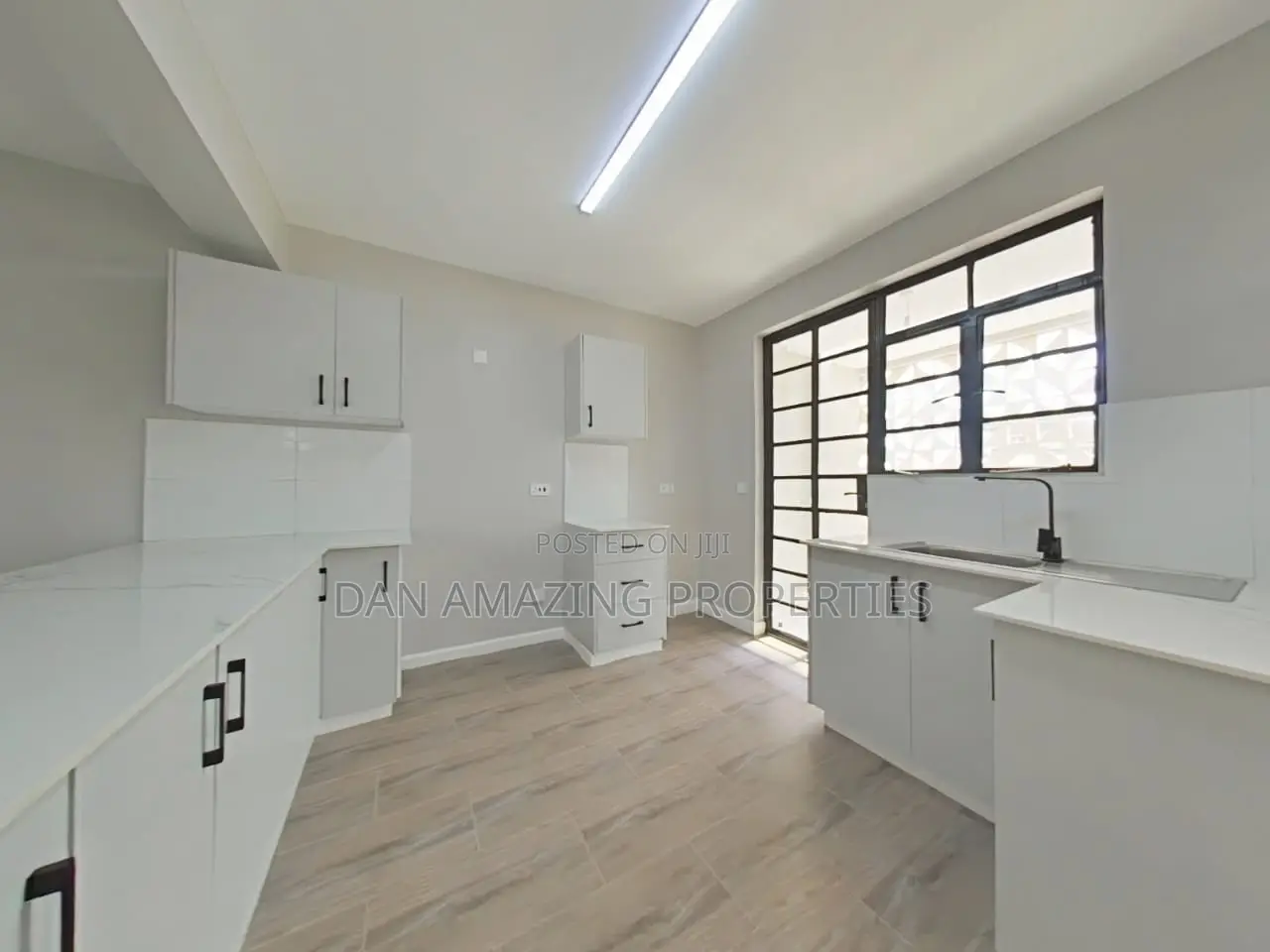 4bdrm Townhouse/Terrace in Muigal Rooftop, Kitengela for sale