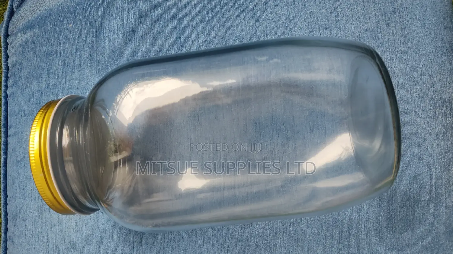 Set of 3 Clear Rectangular Glass 2000ml Jars 82mm Gold Lid