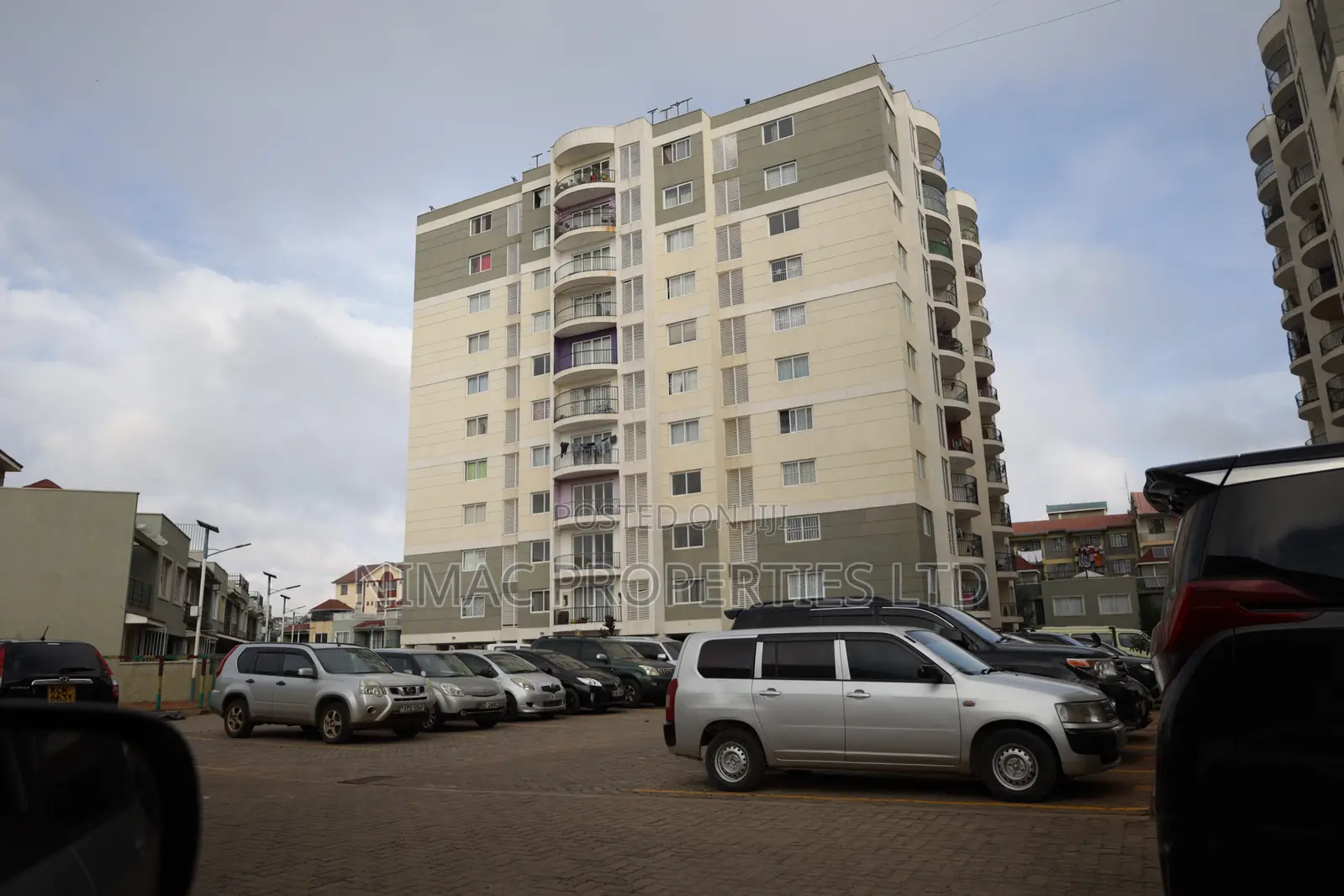 3bdrm Apartment in Kings Millenium, City Cabanas for sale