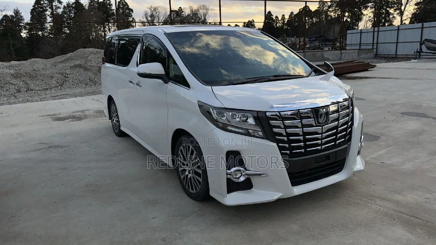 Toyota Alphard 2017 White