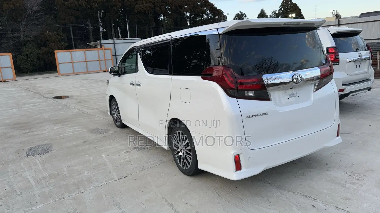 Toyota Alphard 2017 White